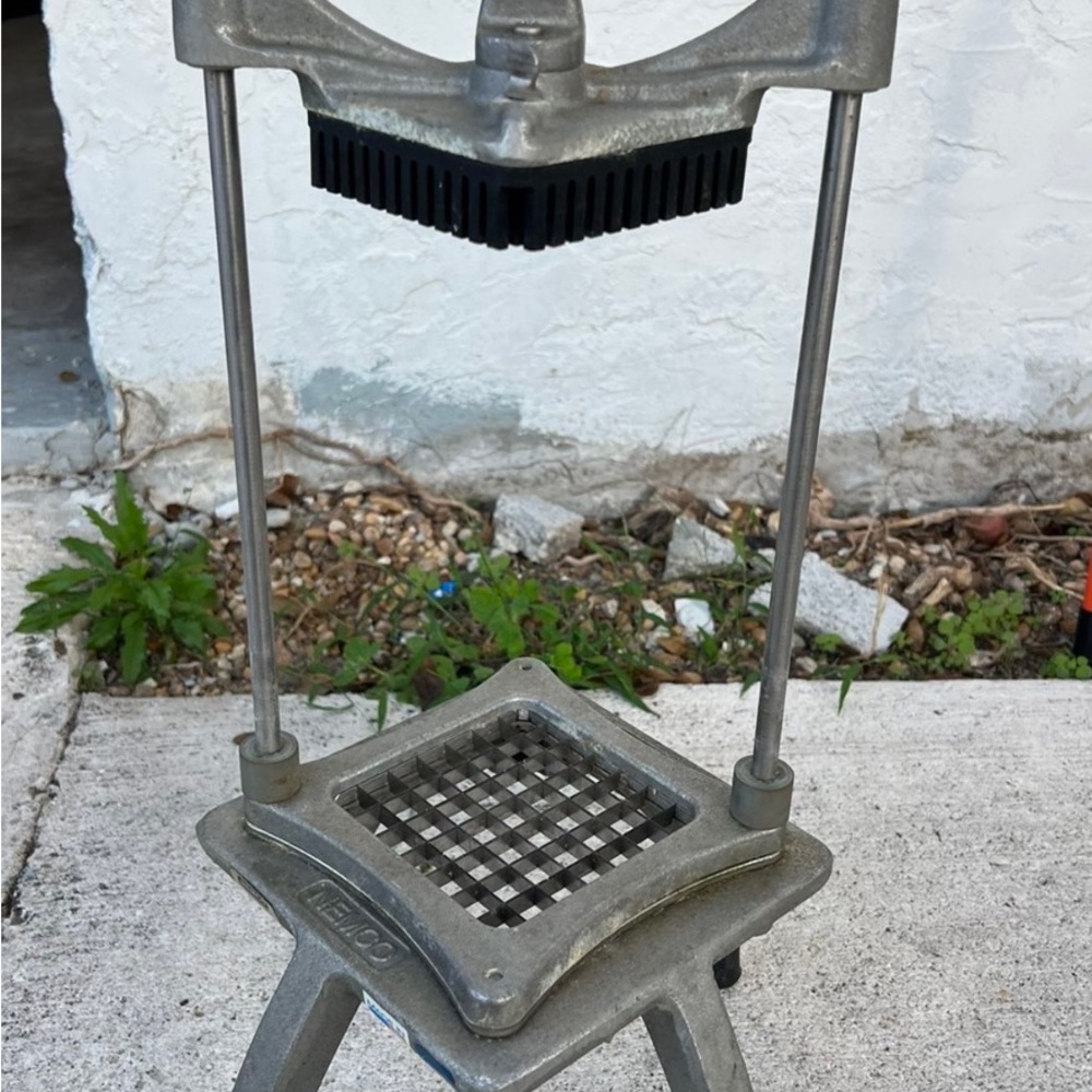 Nemco vegetable chopper, square cut